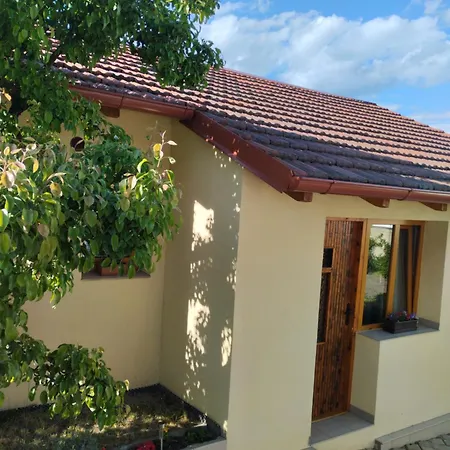 Male Utulne S Koupelnou A Kuchynkou Apartment